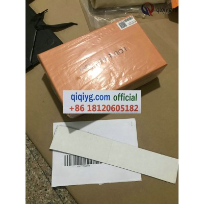 qiqiyg.com Gratis Verzending | Foto's en Contact qiqiyg via WhatsApp QYQ007