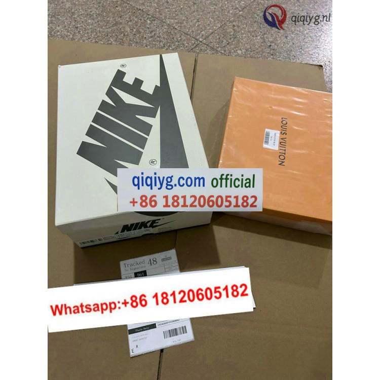 qiqiyg.com Gratis Verzending | Foto's en Contact qiqiyg via WhatsApp QYQ008