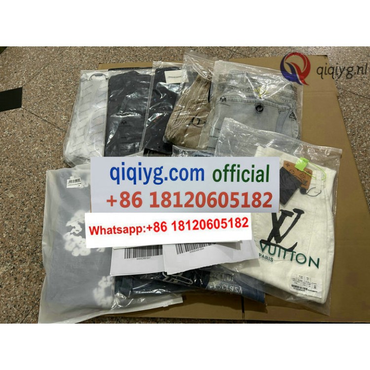 qiqiyg.com Gratis Verzending | Foto's en Contact qiqiyg via WhatsApp QYQ014