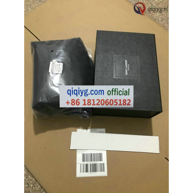 qiqiyg.com Gratis Verzending | Foto's en Contact qiqiyg via WhatsApp QYQ025