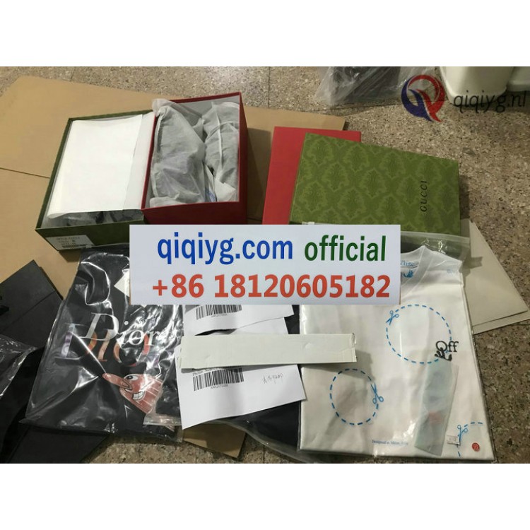 qiqiyg.com Gratis Verzending | Foto's en Contact qiqiyg via WhatsApp QYQ046