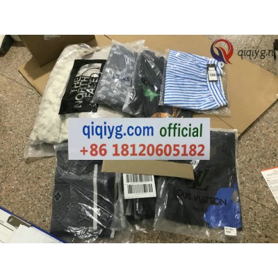 qiqiyg.com Gratis Verzending | Foto's en Contact qiqiyg via WhatsApp QYQ050