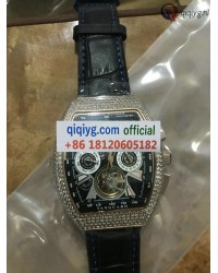 qiqiyg.com Gratis Verzending | Foto's en Contact qiqiyg via WhatsApp QYQ054