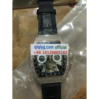 qiqiyg.com Gratis Verzending | Foto's en Contact qiqiyg via WhatsApp QYQ054