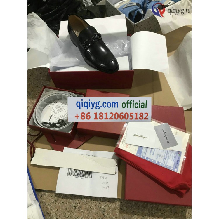 qiqiyg.com Gratis Verzending | Foto's en Contact qiqiyg via WhatsApp QYQ068