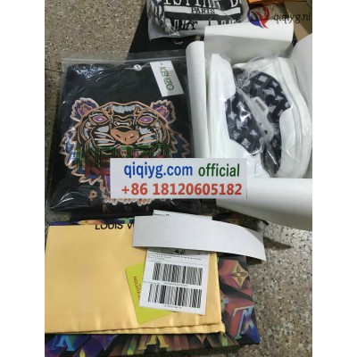 qiqiyg.com Gratis Verzending | Foto's en Contact qiqiyg via WhatsApp QYQ078