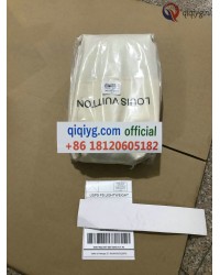 qiqiyg.com Gratis Verzending | Foto's en Contact qiqiyg via WhatsApp QYQ082