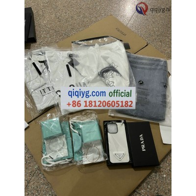 qiqiyg.com Gratis Verzending | Foto's en Contact qiqiyg via WhatsApp QYQ083