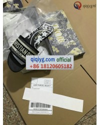 qiqiyg.com Gratis Verzending | Foto's en Contact qiqiyg via WhatsApp QYQ104