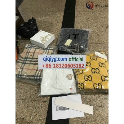 qiqiyg.com Gratis Verzending | Foto's en Contact qiqiyg via WhatsApp QYQ112