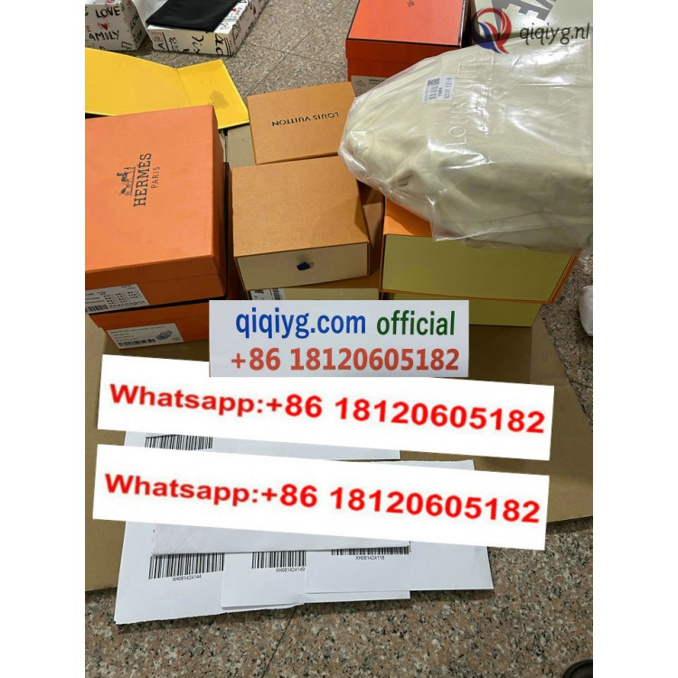 qiqiyg.com Gratis Verzending | Foto's en Contact qiqiyg via WhatsApp QYQ115