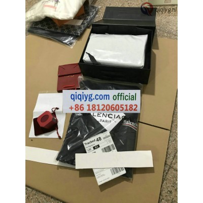 qiqiyg.com Gratis Verzending | Foto's en Contact qiqiyg via WhatsApp QYQ122