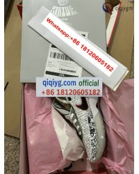 qiqiyg.com Gratis Verzending | Foto's en Contact qiqiyg via WhatsApp QYQ129