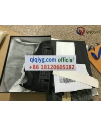 qiqiyg.com Gratis Verzending | Foto's en Contact qiqiyg via WhatsApp QYQ134