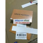 qiqiyg.com Gratis Verzending | Foto's en Contact qiqiyg via WhatsApp QYQ160