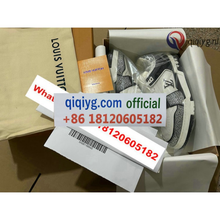 qiqiyg.com Gratis Verzending | Foto's en Contact qiqiyg via WhatsApp QYQ163