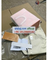 qiqiyg.com Gratis Verzending | Foto's en Contact qiqiyg via WhatsApp QYQ180