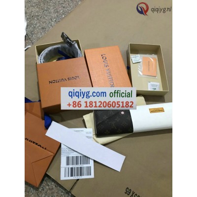 qiqiyg.com Gratis Verzending | Foto's en Contact qiqiyg via WhatsApp QYQ194