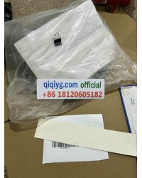 qiqiyg.com Gratis Verzending | Foto's en Contact qiqiyg via WhatsApp QYQ257