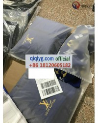 qiqiyg.com Gratis Verzending | Foto's en Contact qiqiyg via WhatsApp QYQ260