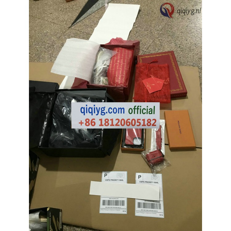 qiqiyg.com Gratis Verzending | Foto's en Contact qiqiyg via WhatsApp QYQ274