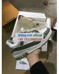 qiqiyg.com Gratis Verzending | Foto's en Contact qiqiyg via WhatsApp QYQ276