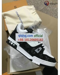 qiqiyg.com Gratis Verzending | Foto's en Contact qiqiyg via WhatsApp QYQ279