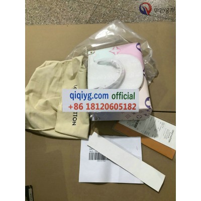 qiqiyg.com Gratis Verzending | Foto's en Contact qiqiyg via WhatsApp QYQ282