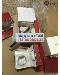 qiqiyg.com Gratis Verzending | Foto's en Contact qiqiyg via WhatsApp QYQ288