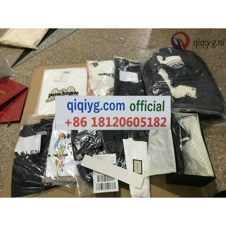 qiqiyg.com Gratis Verzending | Foto's en Contact qiqiyg via WhatsApp QYQ290