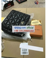 qiqiyg.com Gratis Verzending | Foto's en Contact qiqiyg via WhatsApp QYQ313