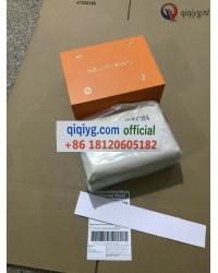 qiqiyg.com Gratis Verzending | Foto's en Contact qiqiyg via WhatsApp QYQ321